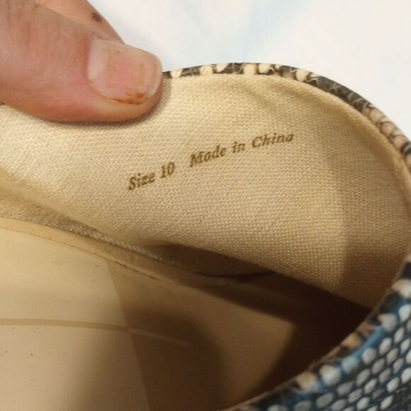 Snake Print Dolce Vita Stiletto Heels - Picture 8 of 9